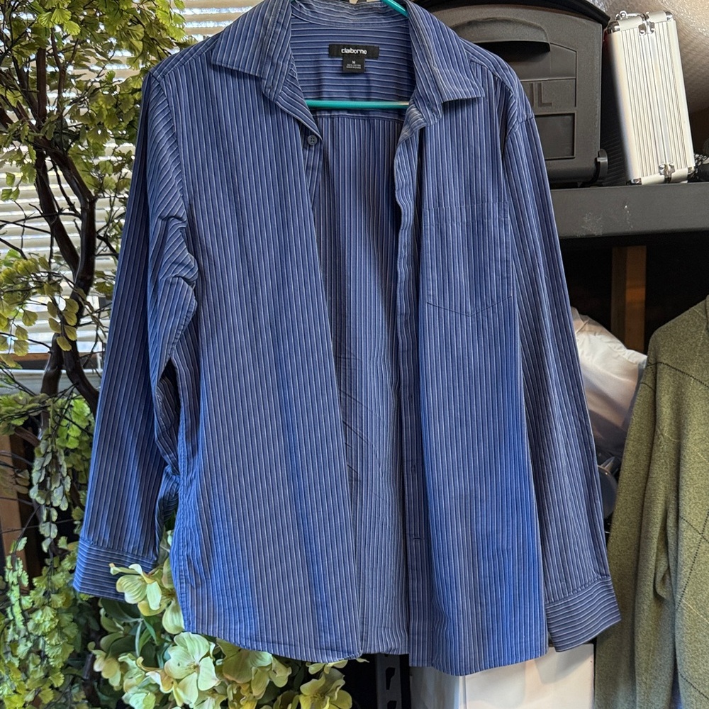 Claiborne Men's Blue Striped Casual Shirt